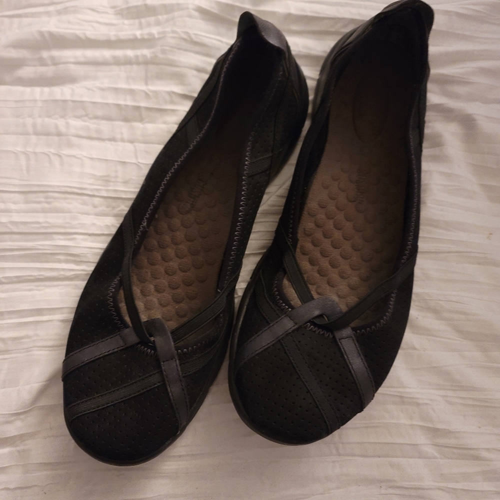 Clarks flats
